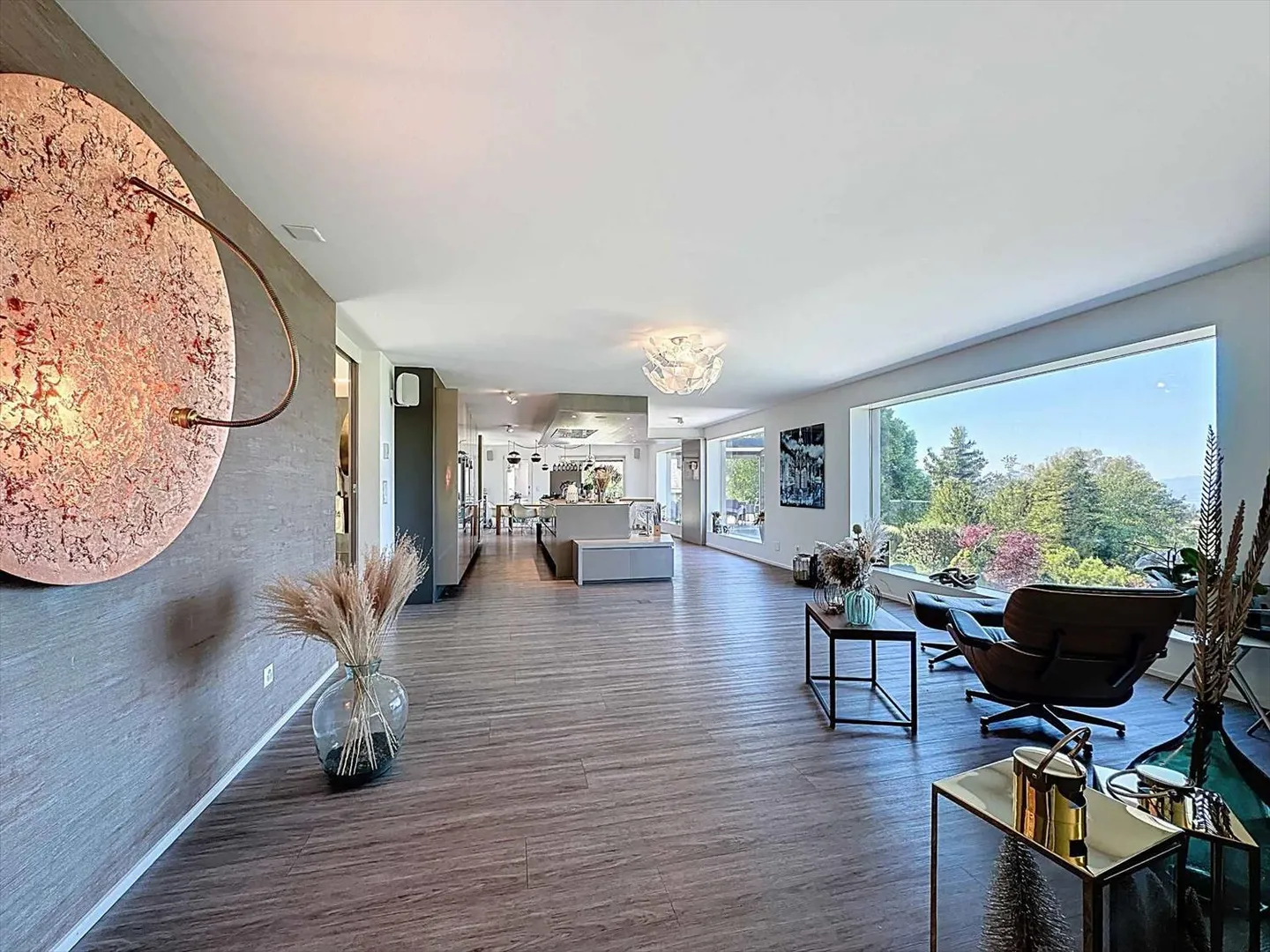 Villa di lusso moderna di oltre 350 m² con vista sul lago - Foto 3 di 13