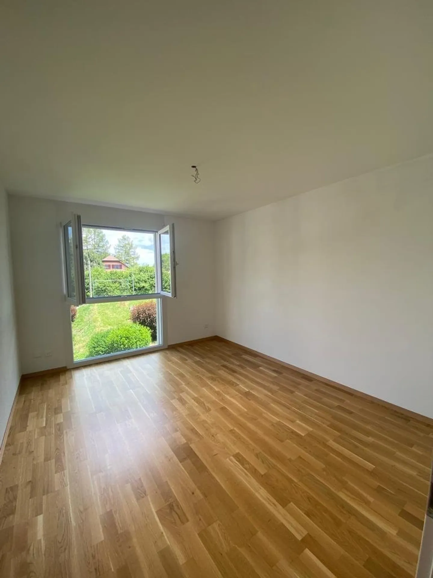 4.5-room apartment on the 1st floor - Photo 5 of 10