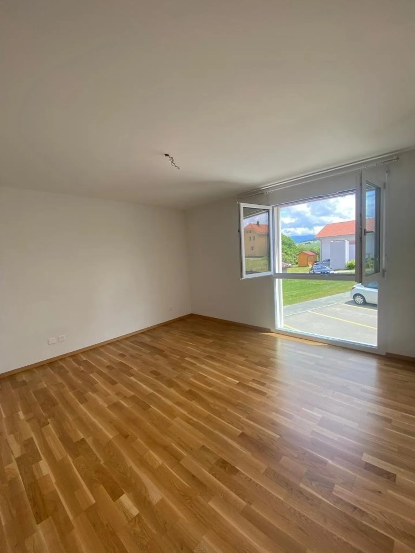 4.5-room apartment on the 1st floor - Photo 6 of 10