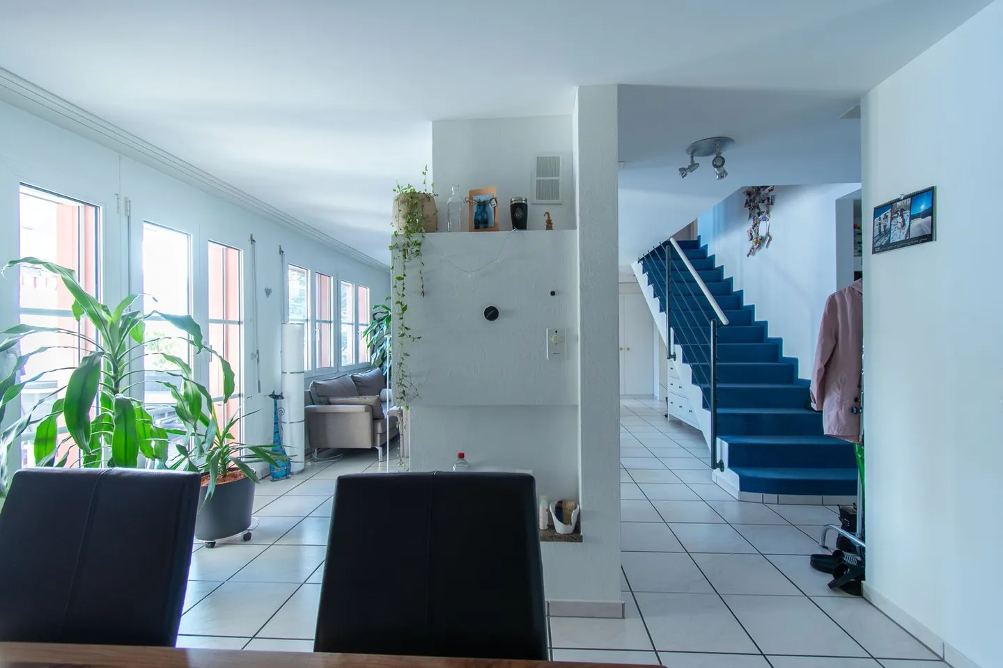 Appartement en duplex attrayant de 5,5 pièces avec balcon - Photo 8 sur 21