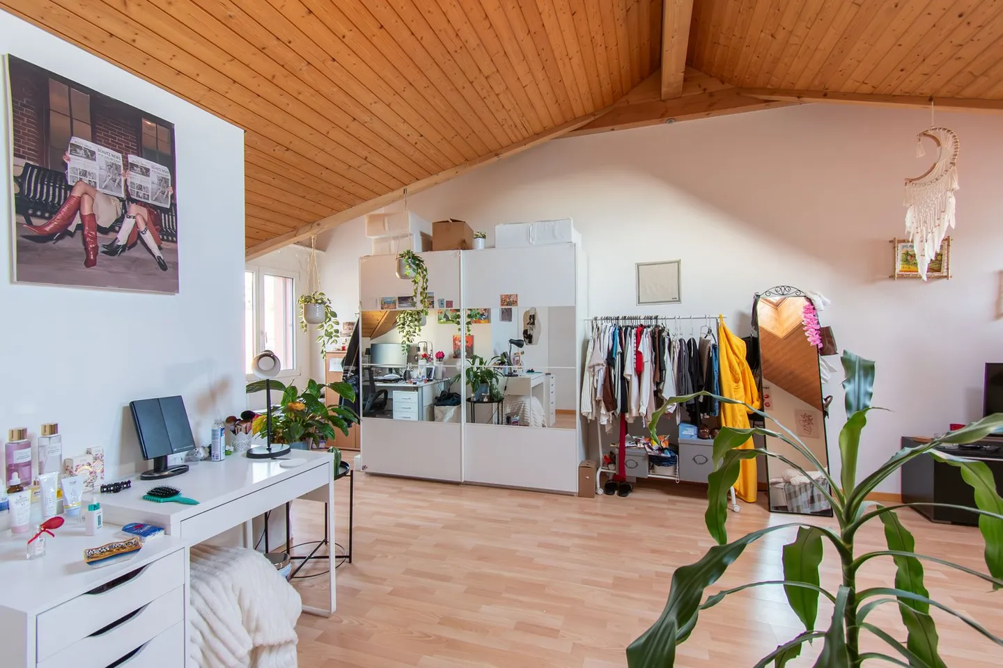 Appartement en duplex attrayant de 5,5 pièces avec balcon - Photo 13 sur 21