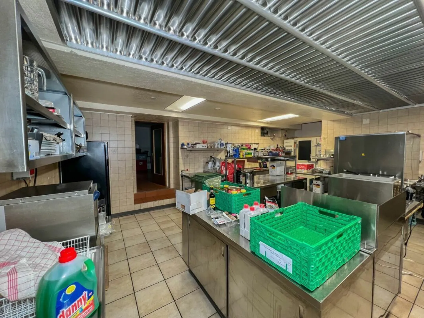 Mischgenutztes Gebäude mieten - Foto 7 von 32