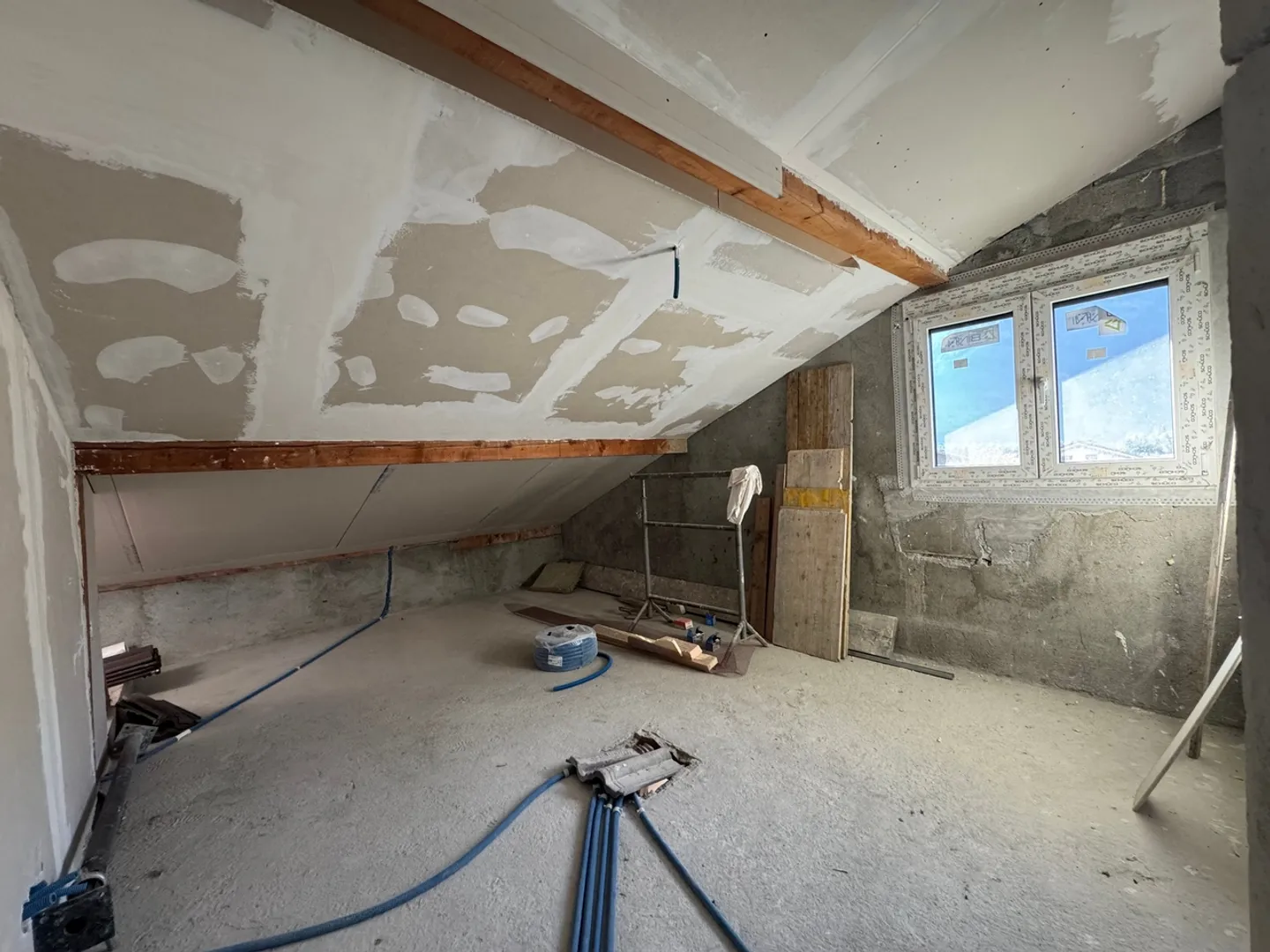 Spacious detached house in Leytron - Photo 9 of 10