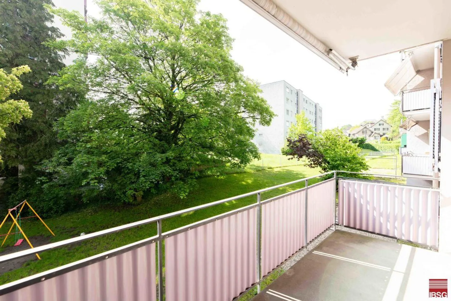 Apartment with Charm - Photo 7 of 8