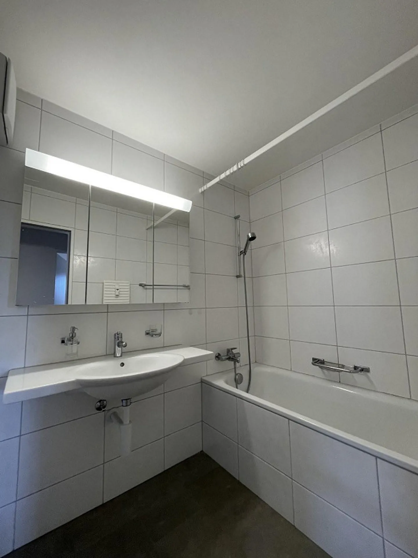 Appartamento 3.5 stanze in affitto a Bubendorf - Foto 10 di 12