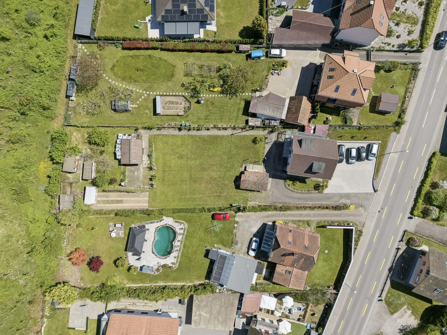 Ampia parcella edificabile per la tua nuova costruzione - Foto 6 di 9