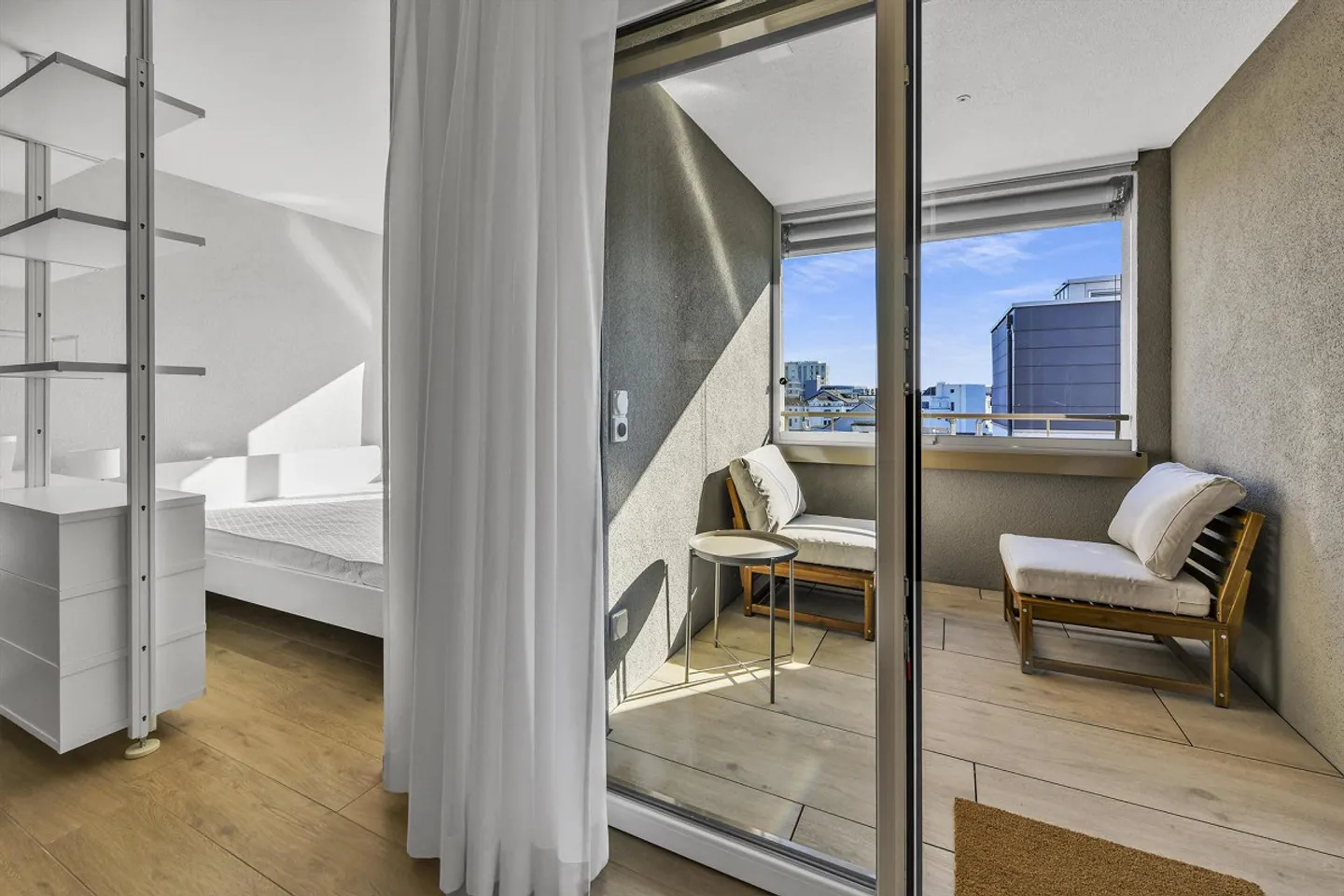 Moderno e luminoso - Foto 3 di 7