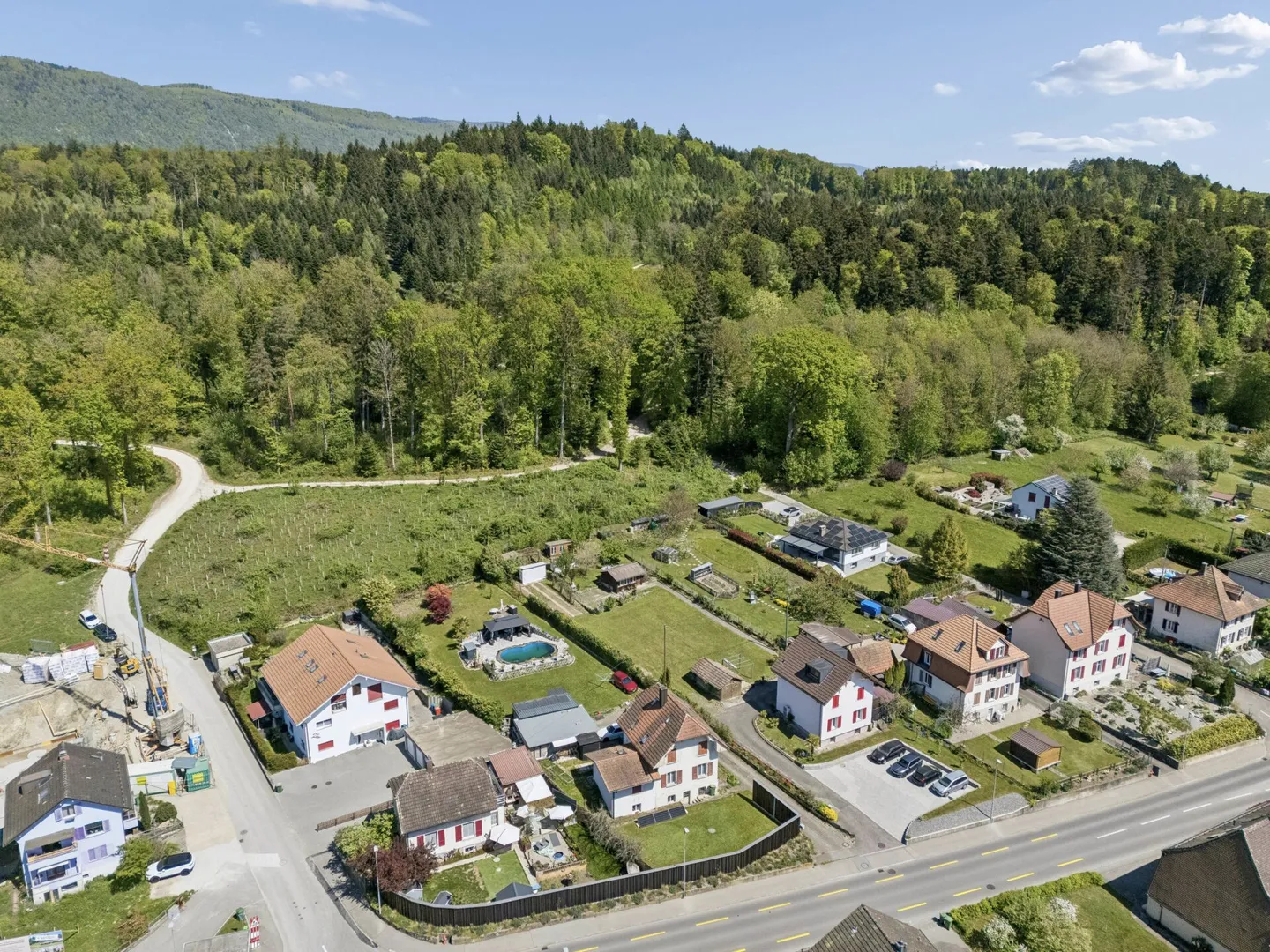 Ampia parcella edificabile per la tua nuova costruzione - Foto 4 di 9