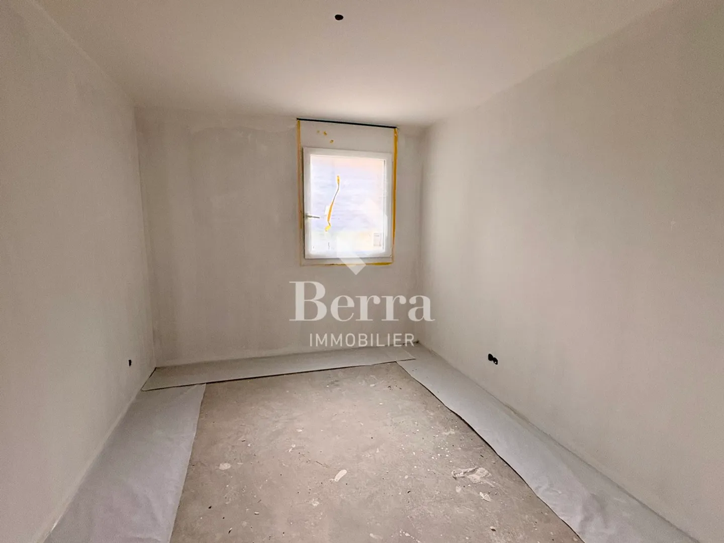 New 3.5 Room Apartment in Saxon - Photo 8 of 12
