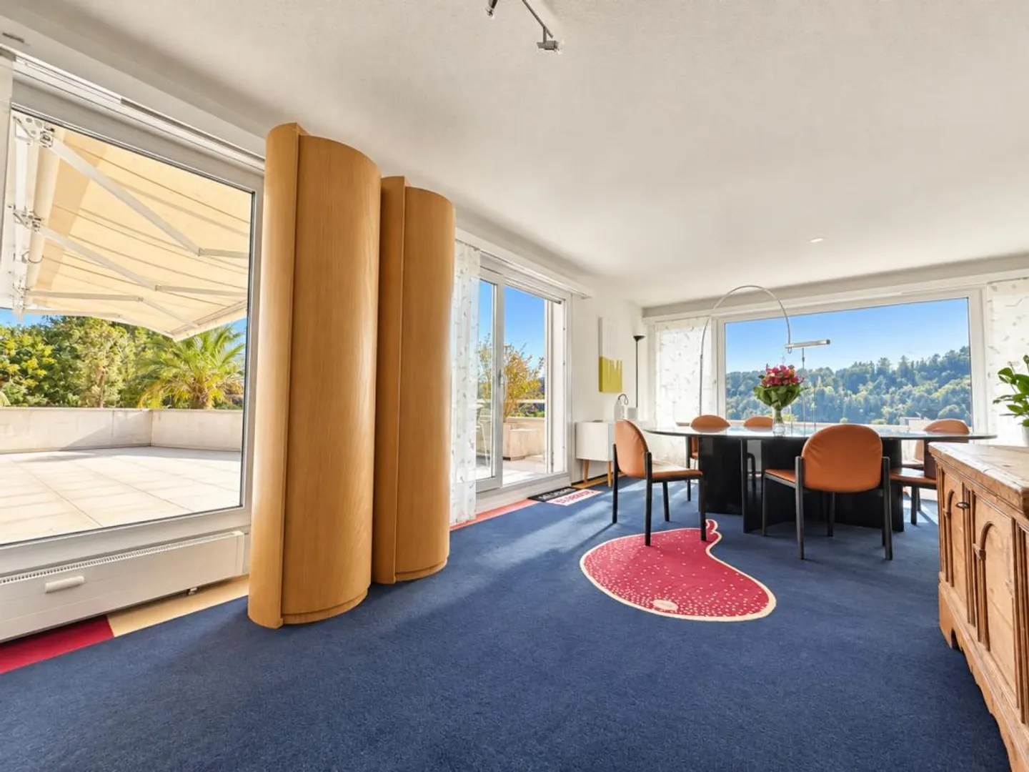Family Life with a View - Spacious Living on Two Levels - Photo 6 of 19