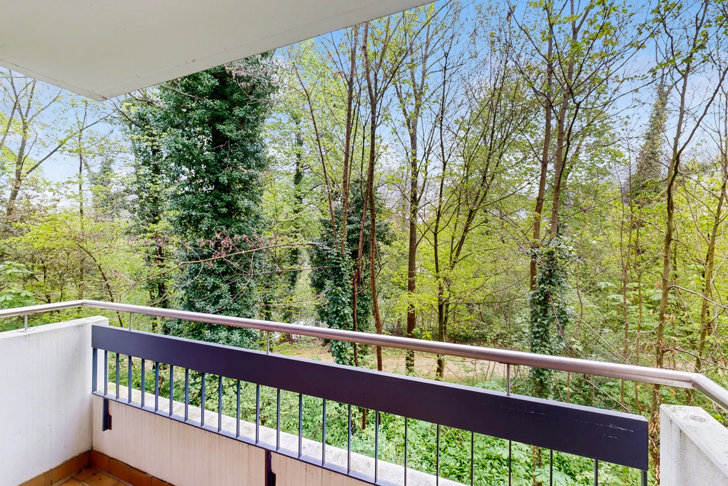 Appartamento luminoso con balcone - Foto 7 di 11