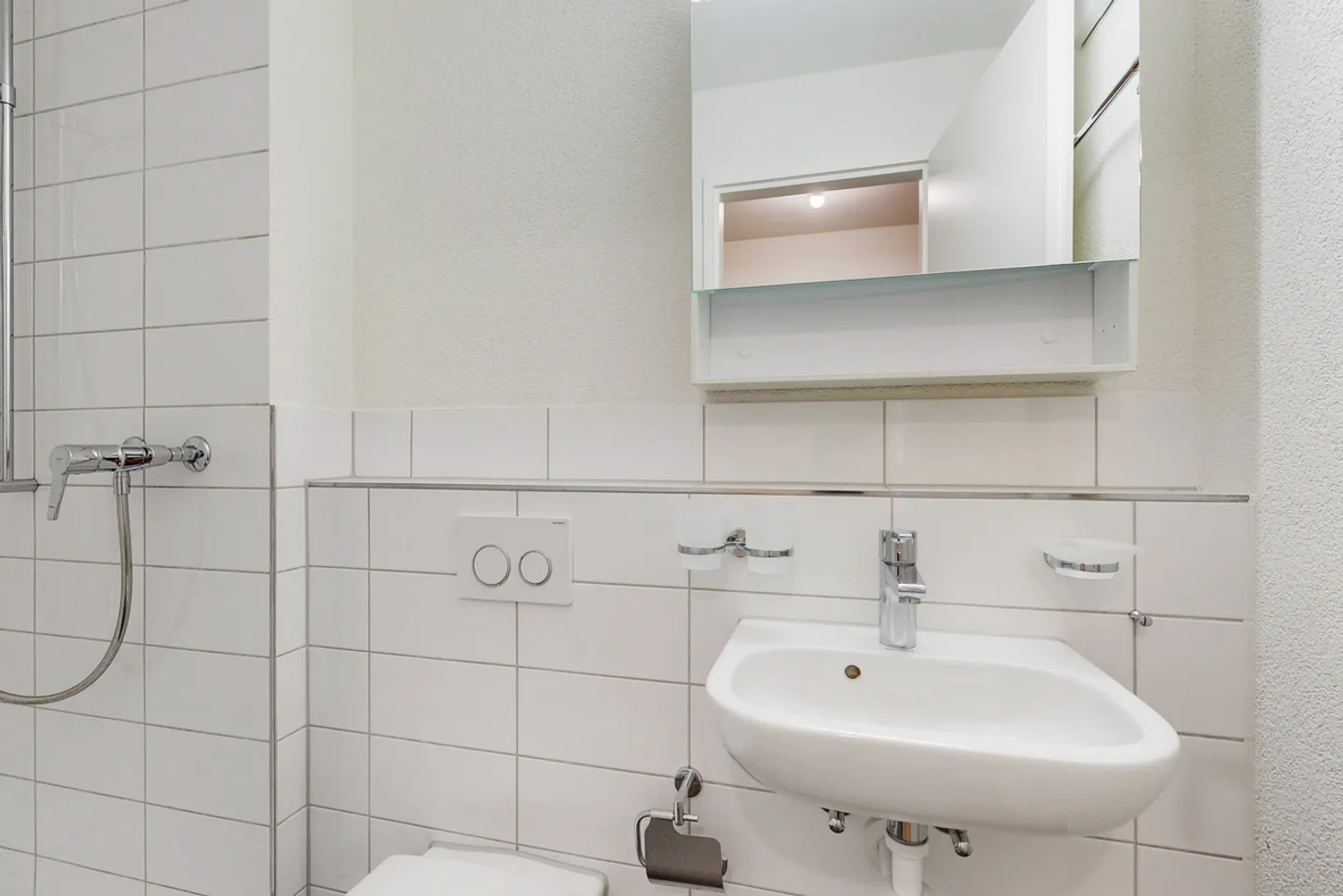 Appartamento luminoso con balcone - Foto 11 di 11