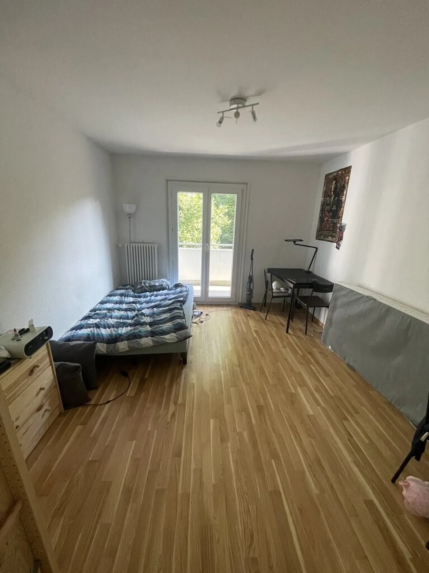Zu ergreifen! Geräumiges Studio in der Nähe aller Annehmlichkeiten! - Foto 3 von 4