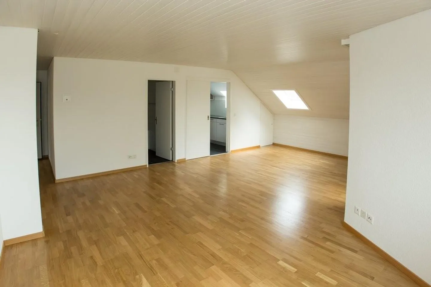 Helle Wohnung mit Balkon an zentraler Lage in Herzogenbuchsee - Photo 6 of 11