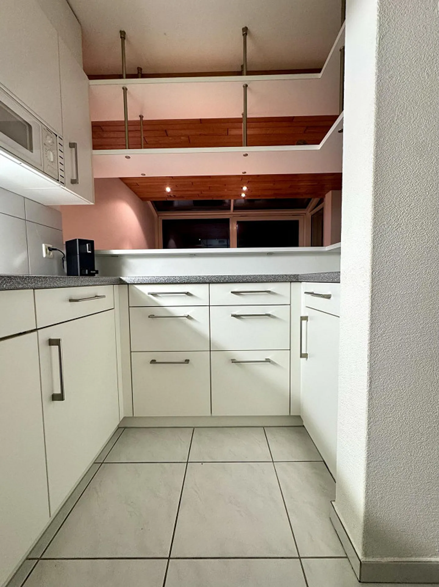 Spacious 4.5-room penthouse apartment - Photo 9 of 18