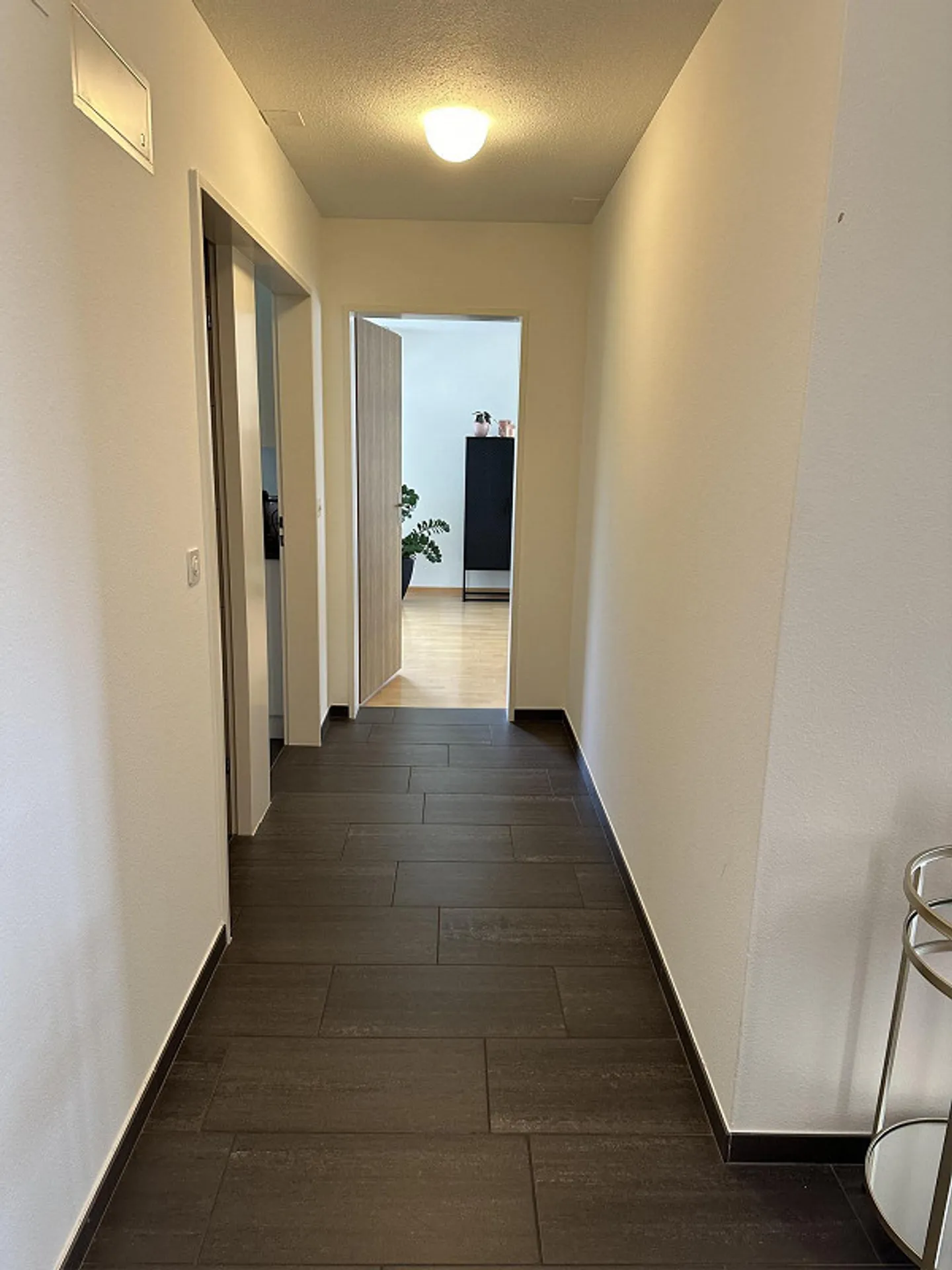 Moderne Wohnung mit Panoramablick - Foto 2 von 9