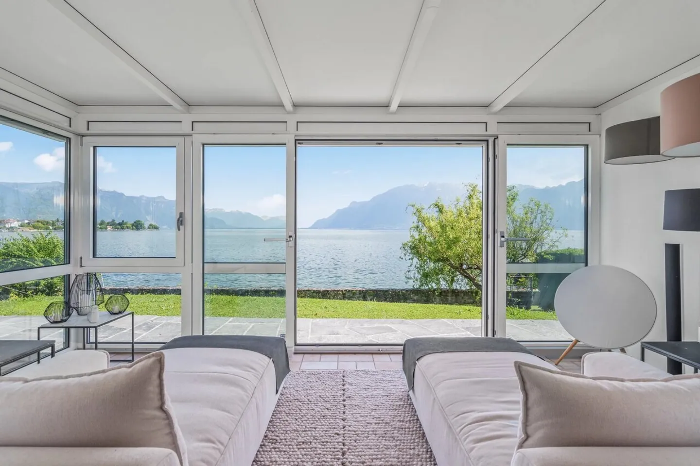 Casa di lusso a lago - Foto 4 di 13