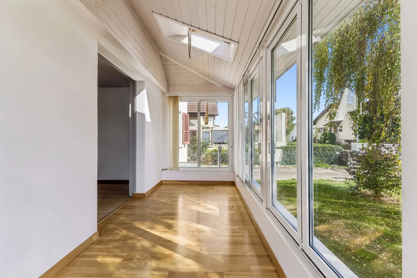 Maison individuelle de 4,5 pièces avec potentiel de rénovation pour le rêve familial - Photo 6 sur 13