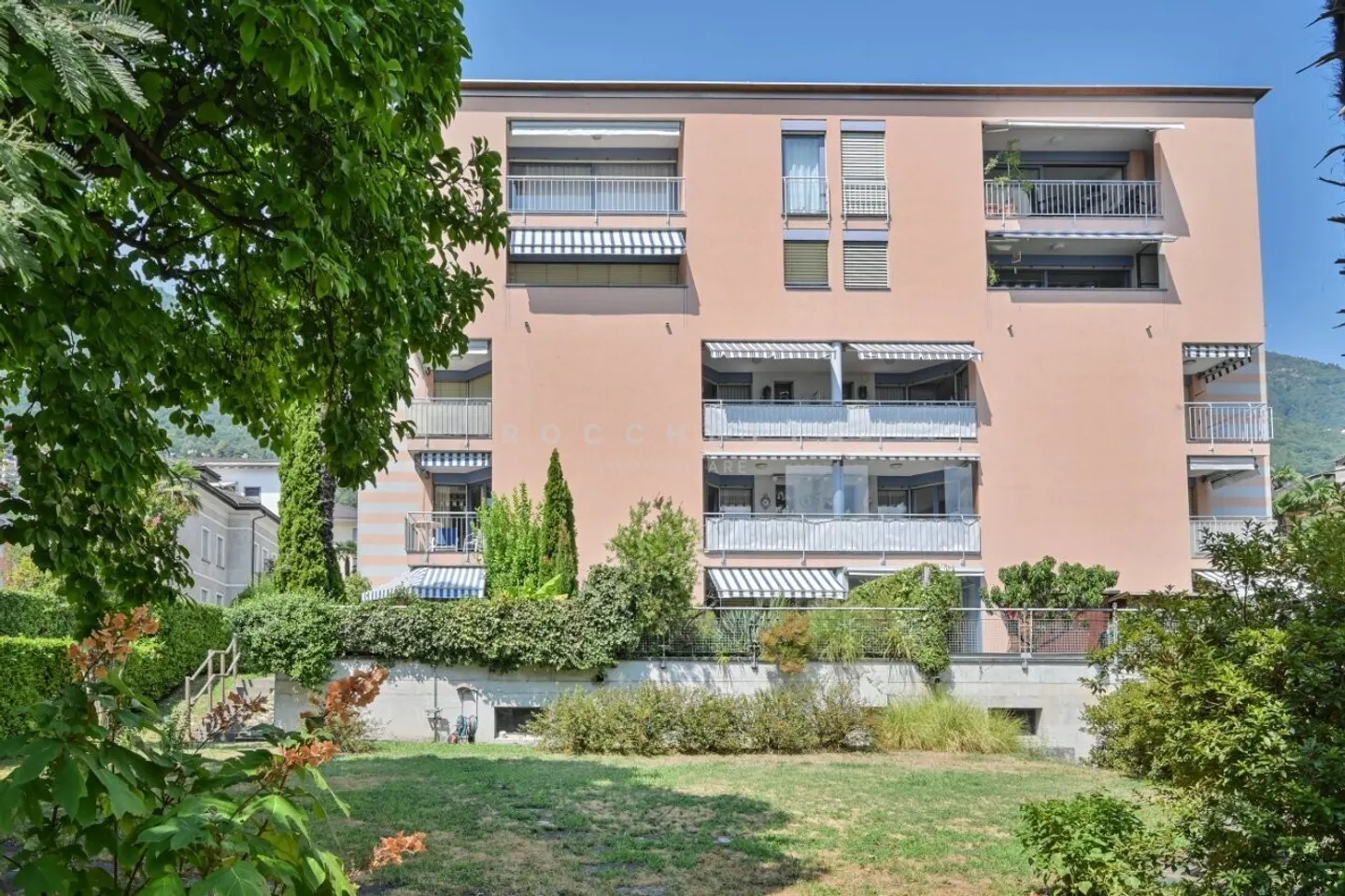 Appartamento elegante con balcone - Foto 12 di 13