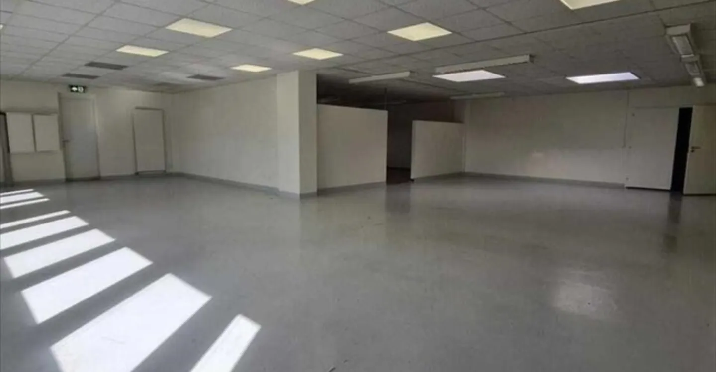 Spazio ufficio in affitto - Foto 5 di 6