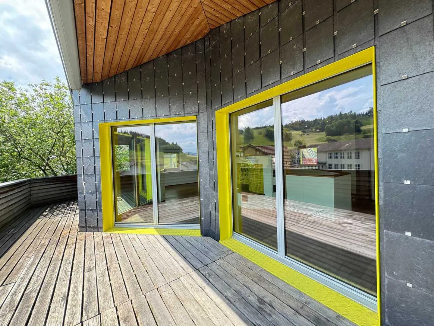 Geräumige Maisonette mit Terrasse - Foto 9 von 13