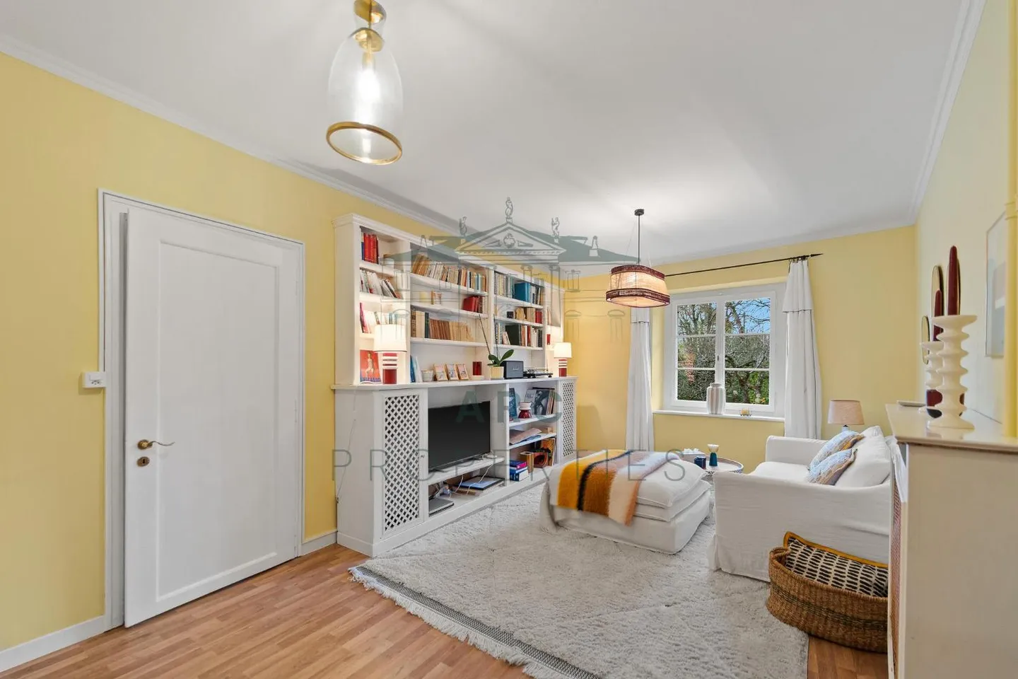 HERMANCE - MAGNIFIQUE MAISON DE VILLAGE AVEC PISCINE - Photo 5 sur 6