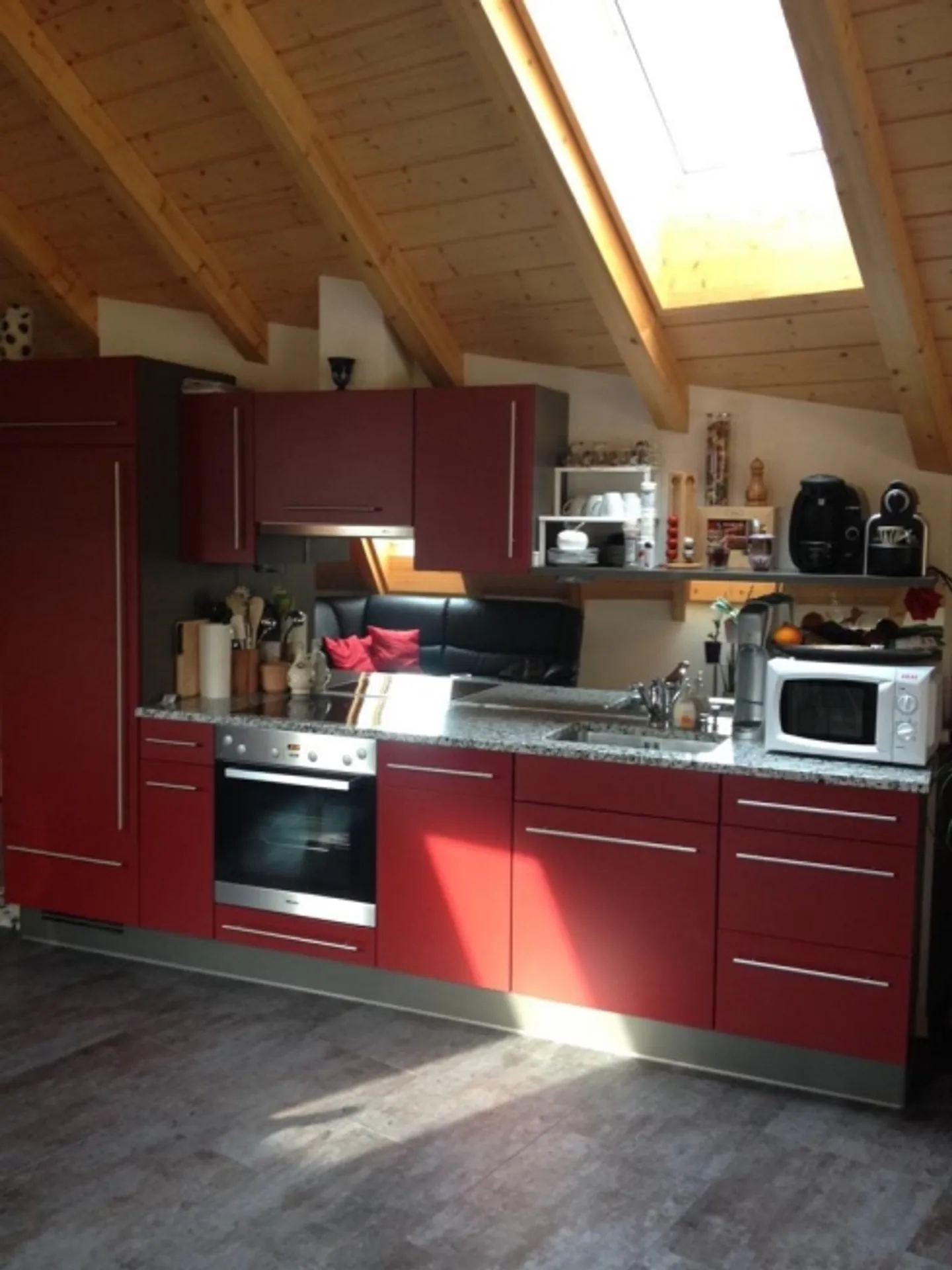 2.5 Room Apartment - Photo 4 of 11