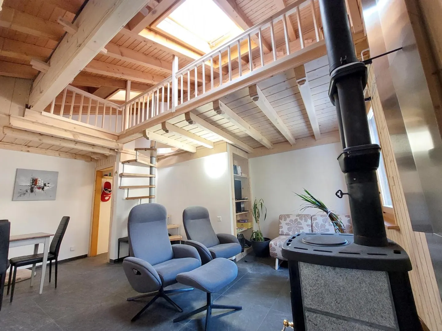 Charming Attic Studio with Terrace - Photo 1 of 13