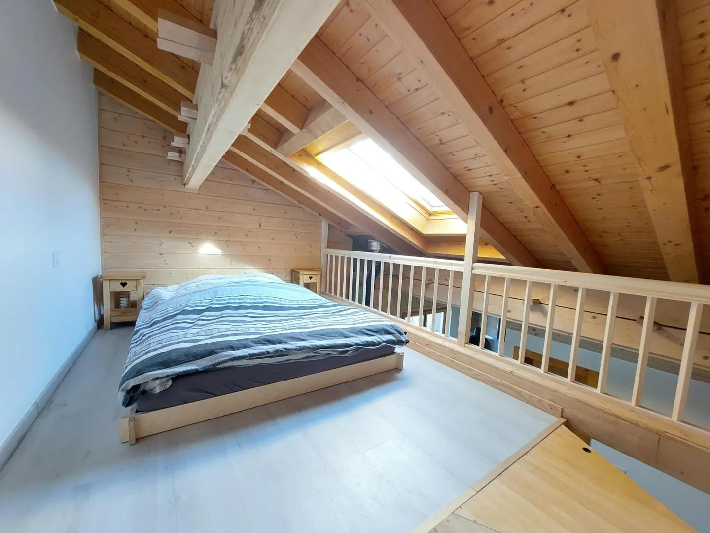 Charming Attic Studio with Terrace - Photo 4 of 13