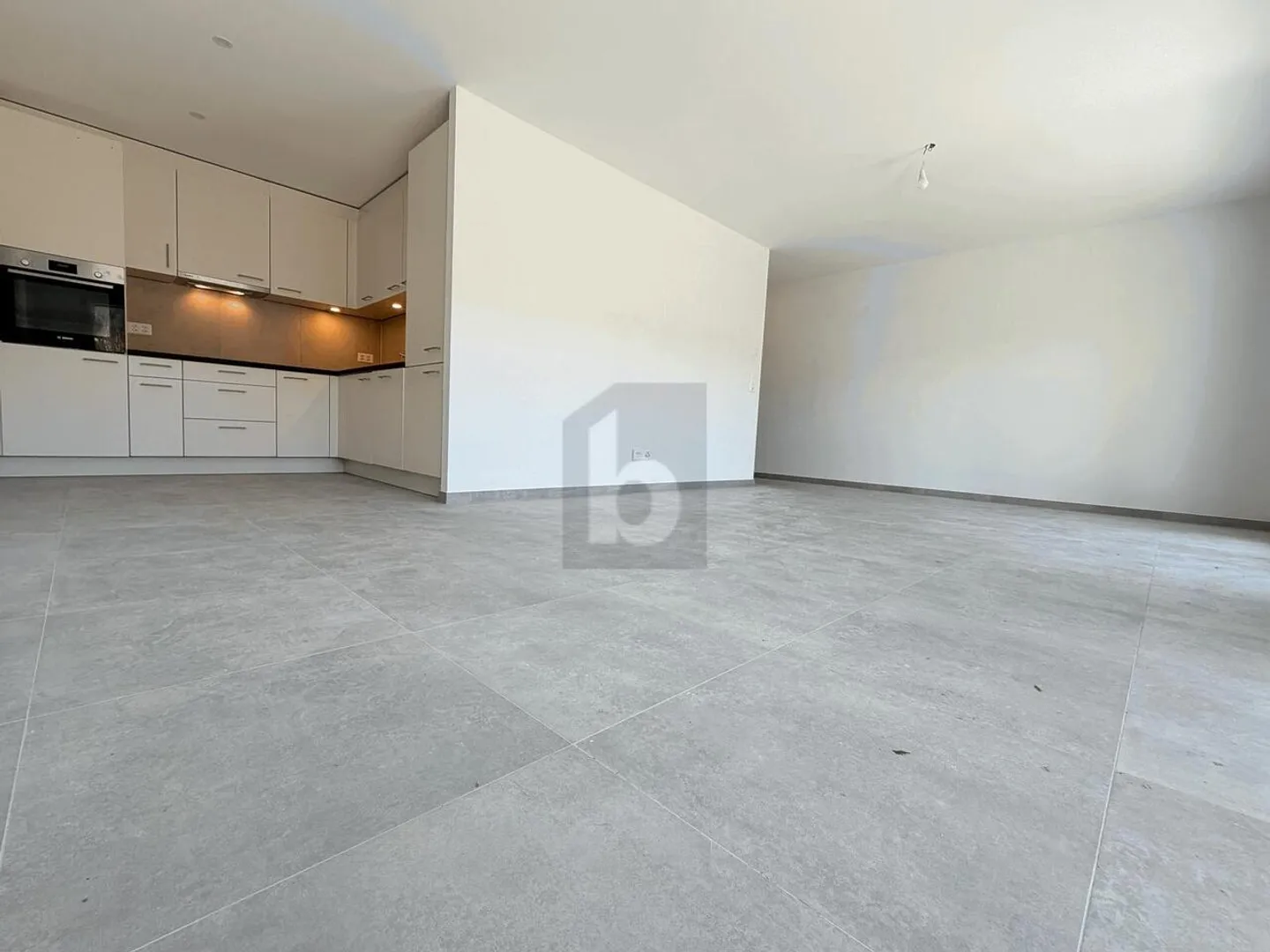 Terrazza spaziosa di 54m2 - Nuova (Unità 16) - Foto 1 di 6