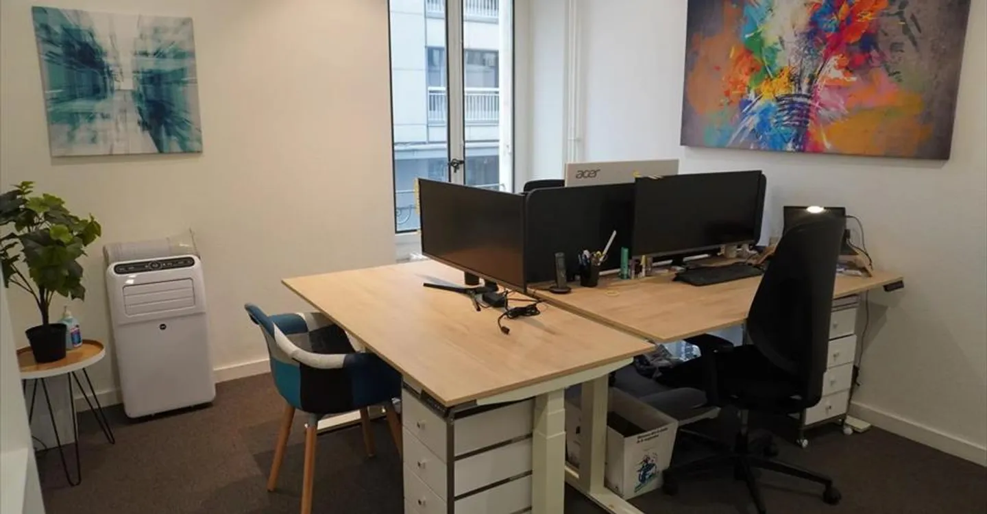 Office space for rent - Photo 7 of 9