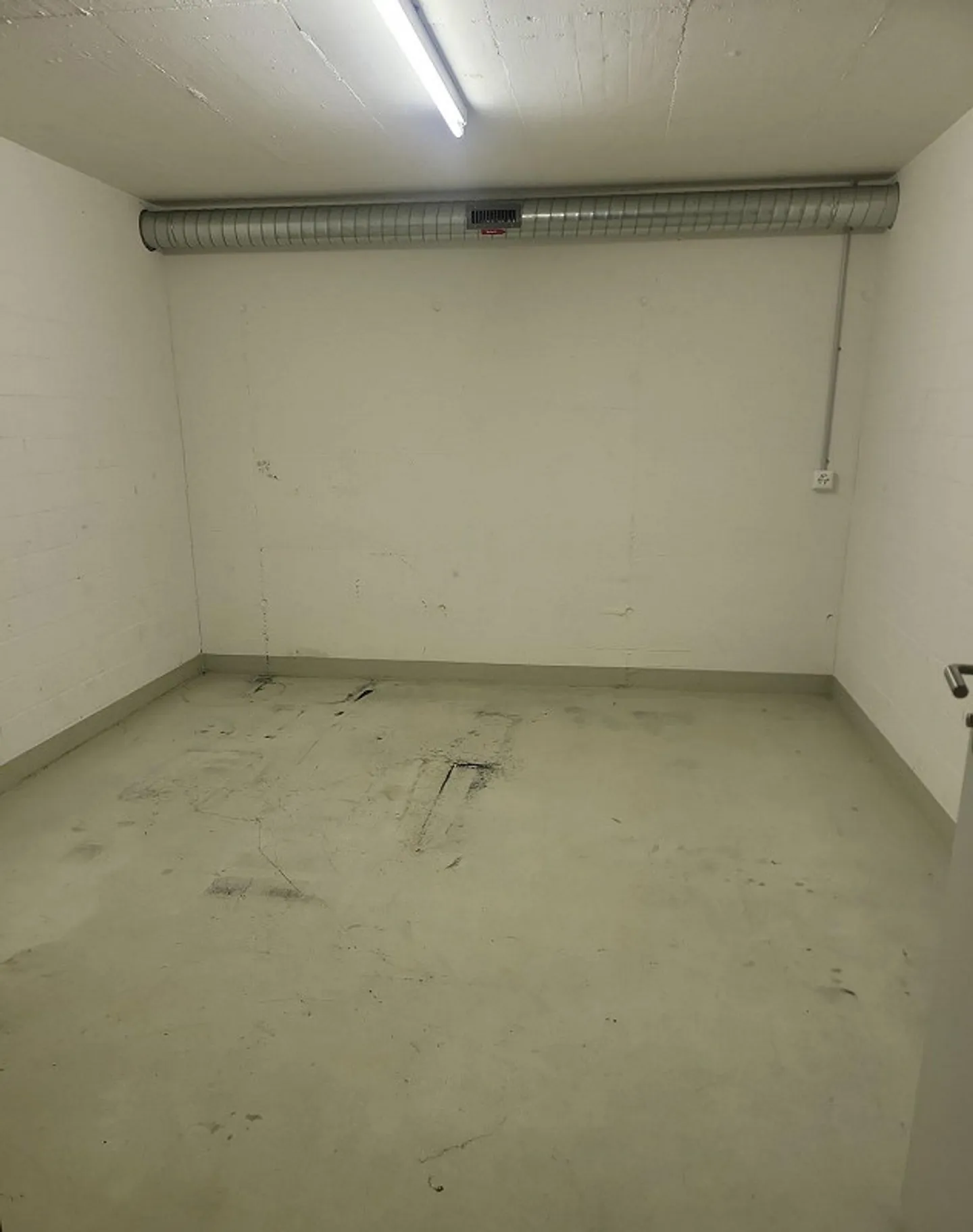 Storage/Craft Room for Rent in Wallisellen - Photo 1 of 1