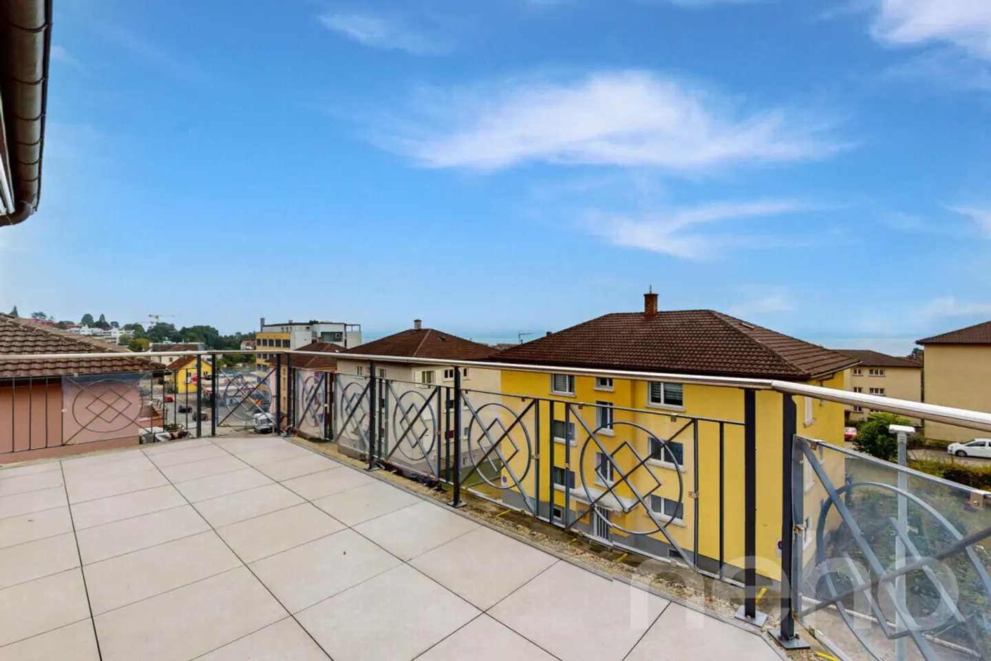Un balcone sul lago di Neuchâtel? Appartamento familiare a Peseux - Foto 3 di 13