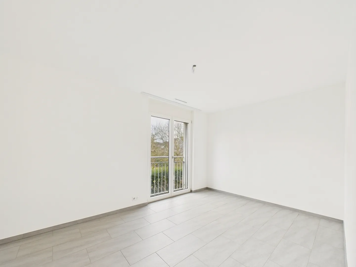 Appartement spacieux de 4,5 pièces avec terrasse à Eschlikon - Photo 9 sur 13