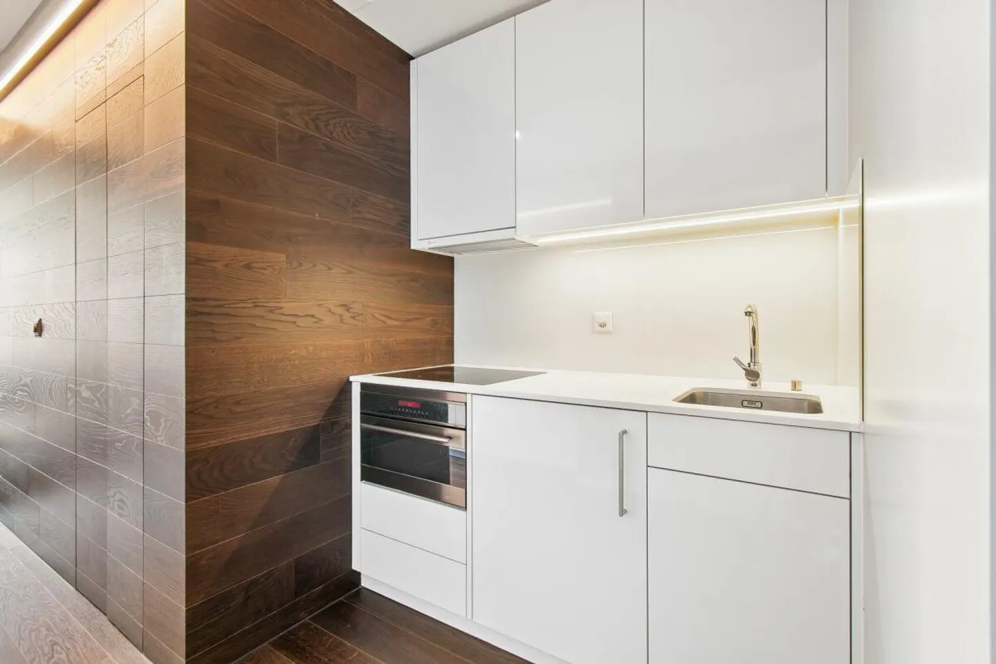 Modern 1.5-room apartment in Seefeld - Photo 2 of 10