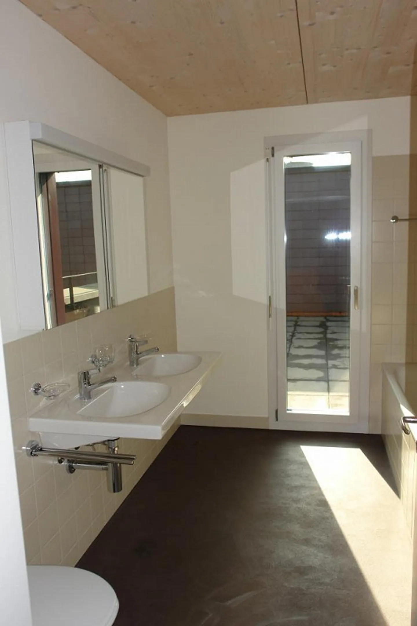 Traumhaftes Einfamilienhaus in ruhiger Umgebung *MIETEN OHNE KAUTION* - Foto 6 von 11