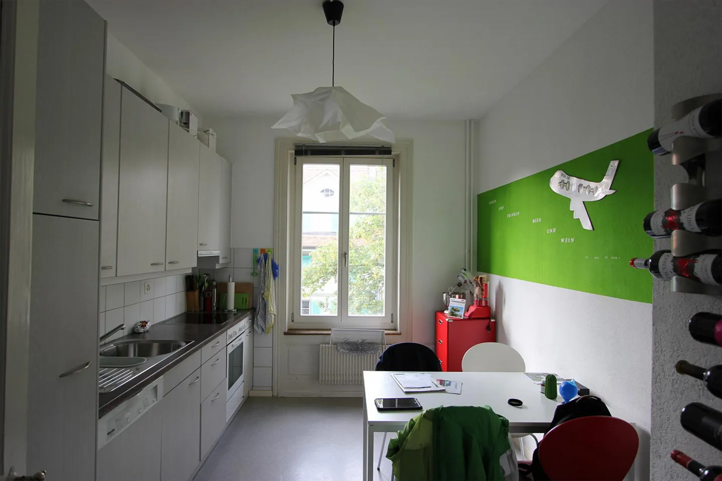 Bright and charming 3.0-room apartment for rent. - Photo 2 of 7