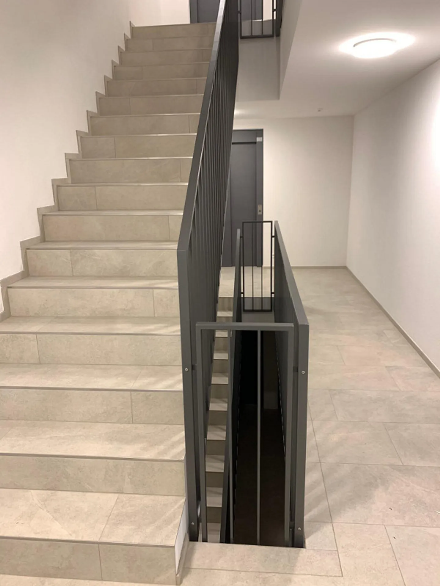 Wohnen mit Stil - modern und in zentraler Lage - Photo 9 of 11