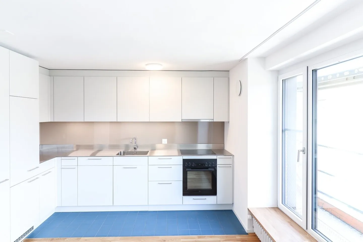 Moderne 4.5-Zimmerwohnung - Foto 2 von 9