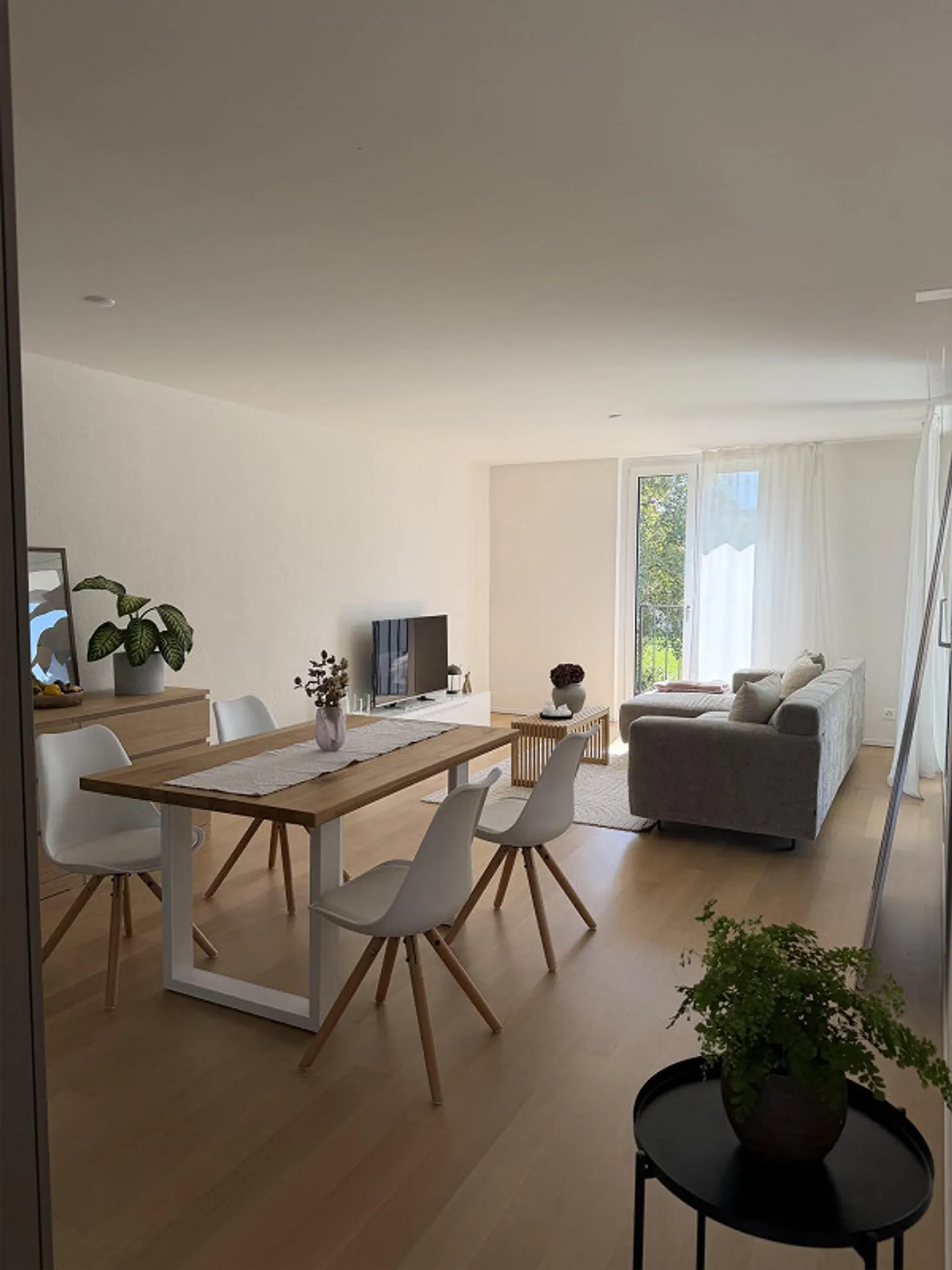 Appartement 2,5 pièces à louer à partir du 01.12.2026 - Photo 1 sur 5