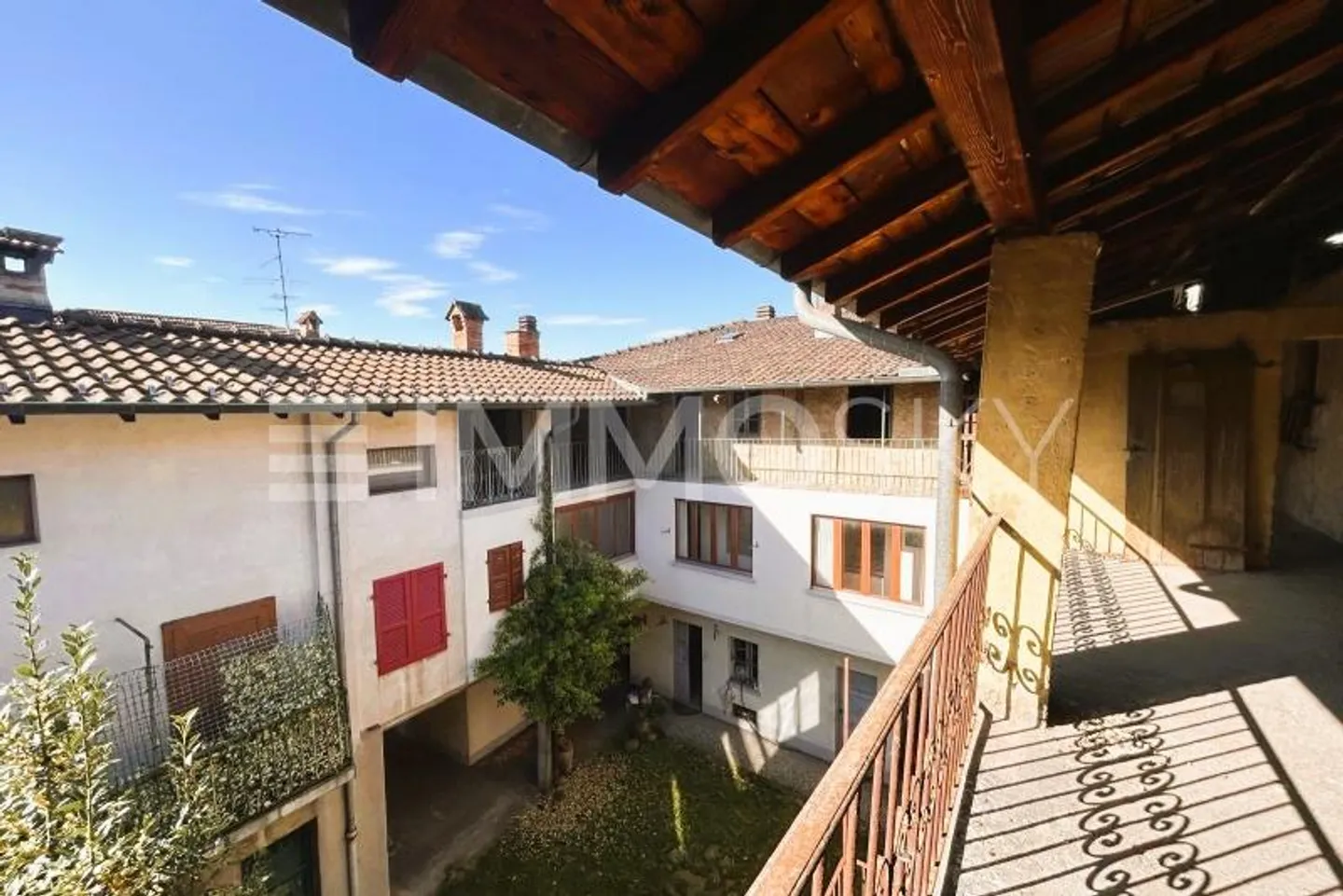 Casa singola in affitto - Foto 4 di 6