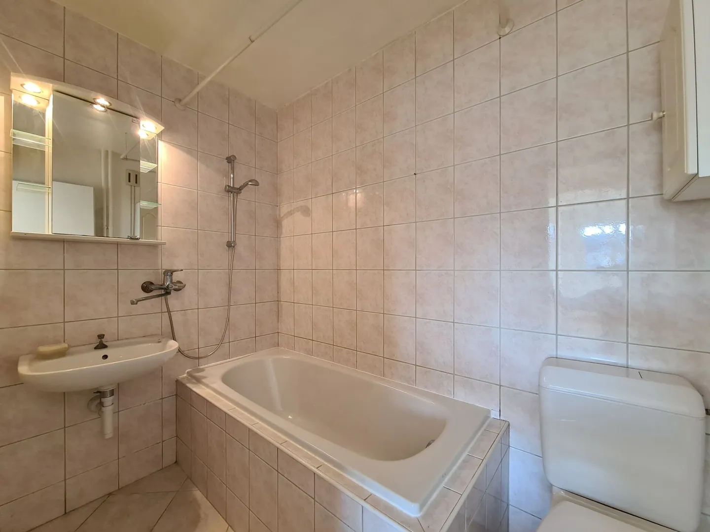 Appartamento di 3 stanze al 10° piano - Foto 7 di 7