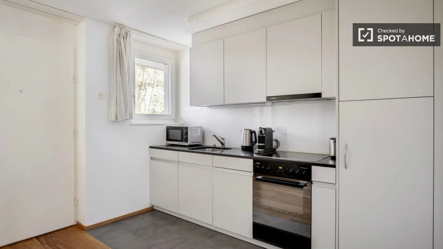 Entdecke, besichtige und miete dein neues Zuhause online mit vollem Vertrauen. - Foto 6 von 15