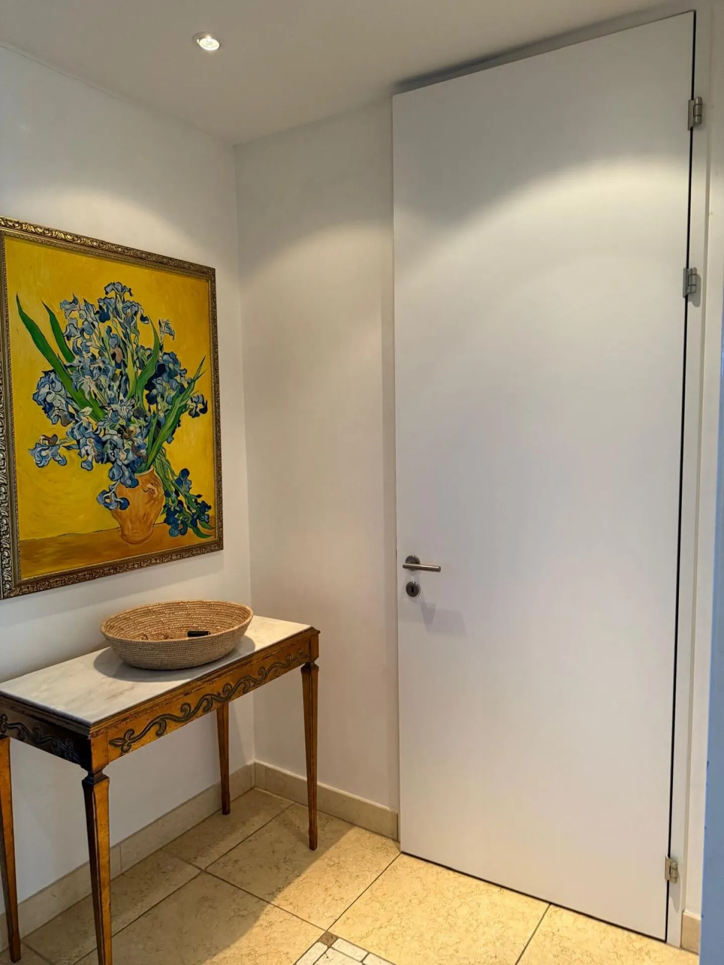 «EXKLUSIVE LUXUSHAUS - STILVOLL AUSGESTATTET UND BEZUGSFERTIG» - Foto 3 von 6