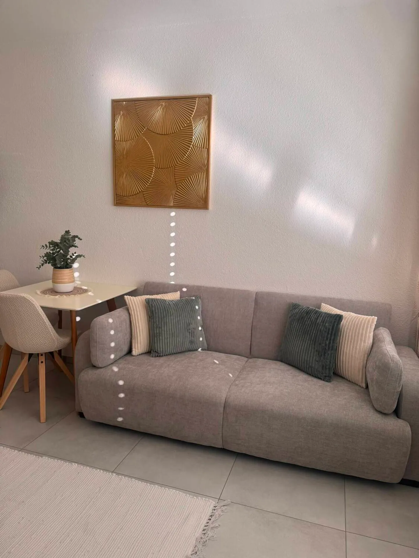 Studio Confortable Près de la Gare de Vevey - Photo 2 sur 10