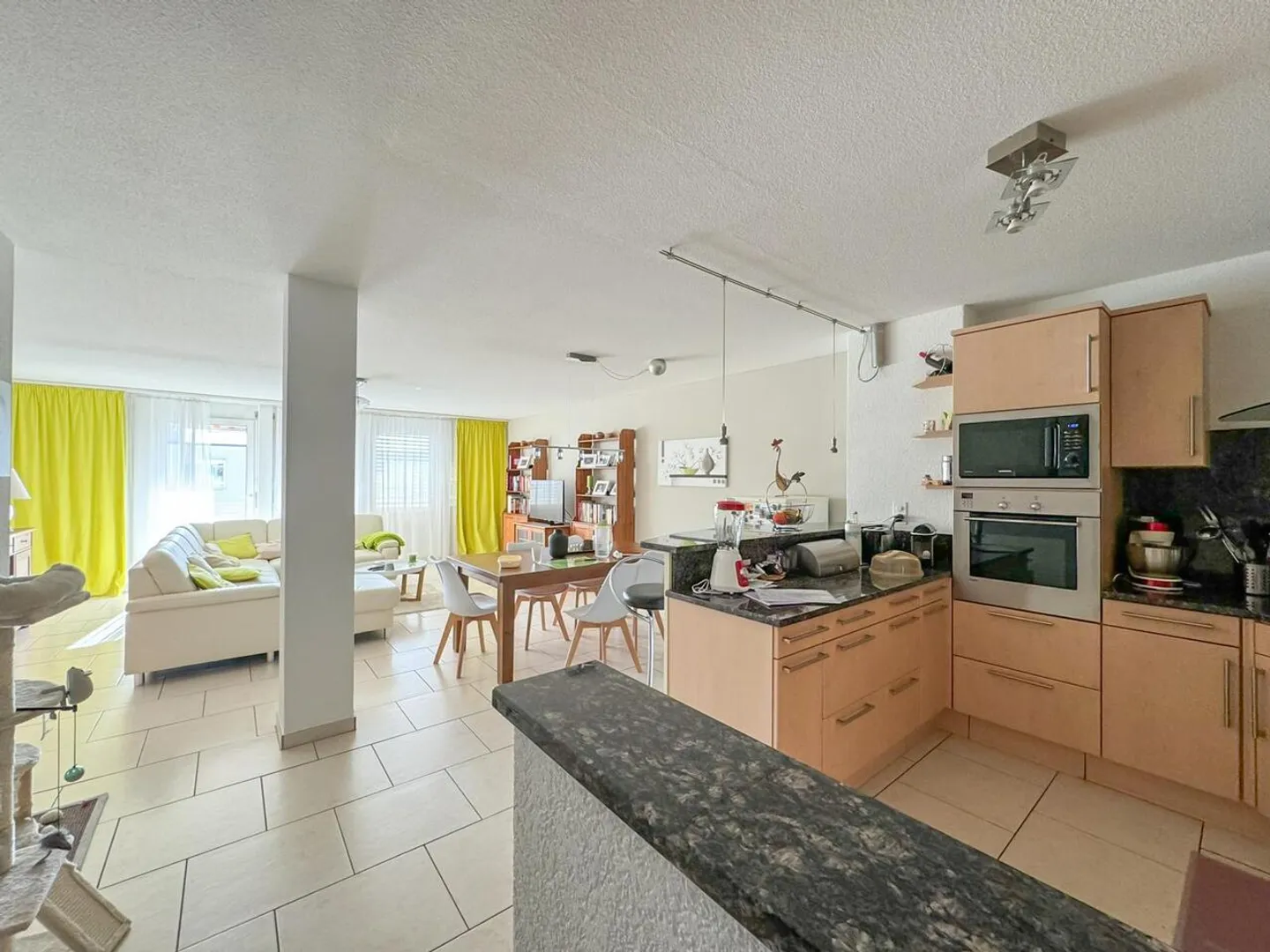 Apartment in the city center under surface rights - A unique opportunity in the heart of Bienne - Photo 2 of 6