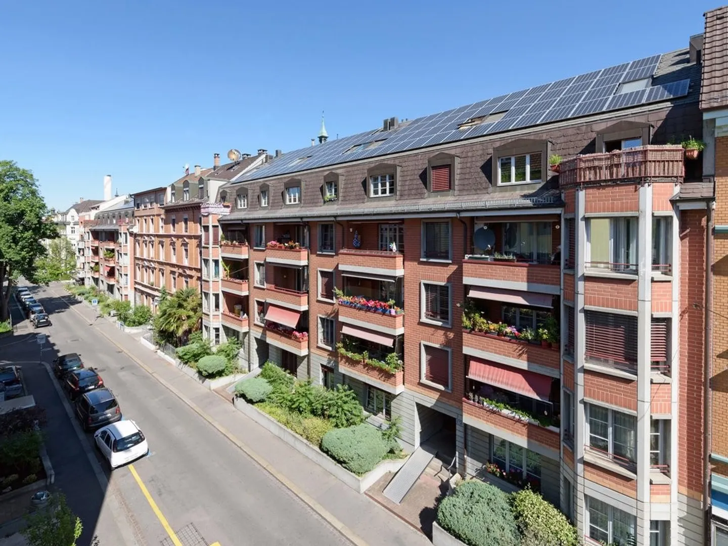Appartement en duplex rénové dans un emplacement calme près du parc Rosenfeld - Photo 1 sur 9
