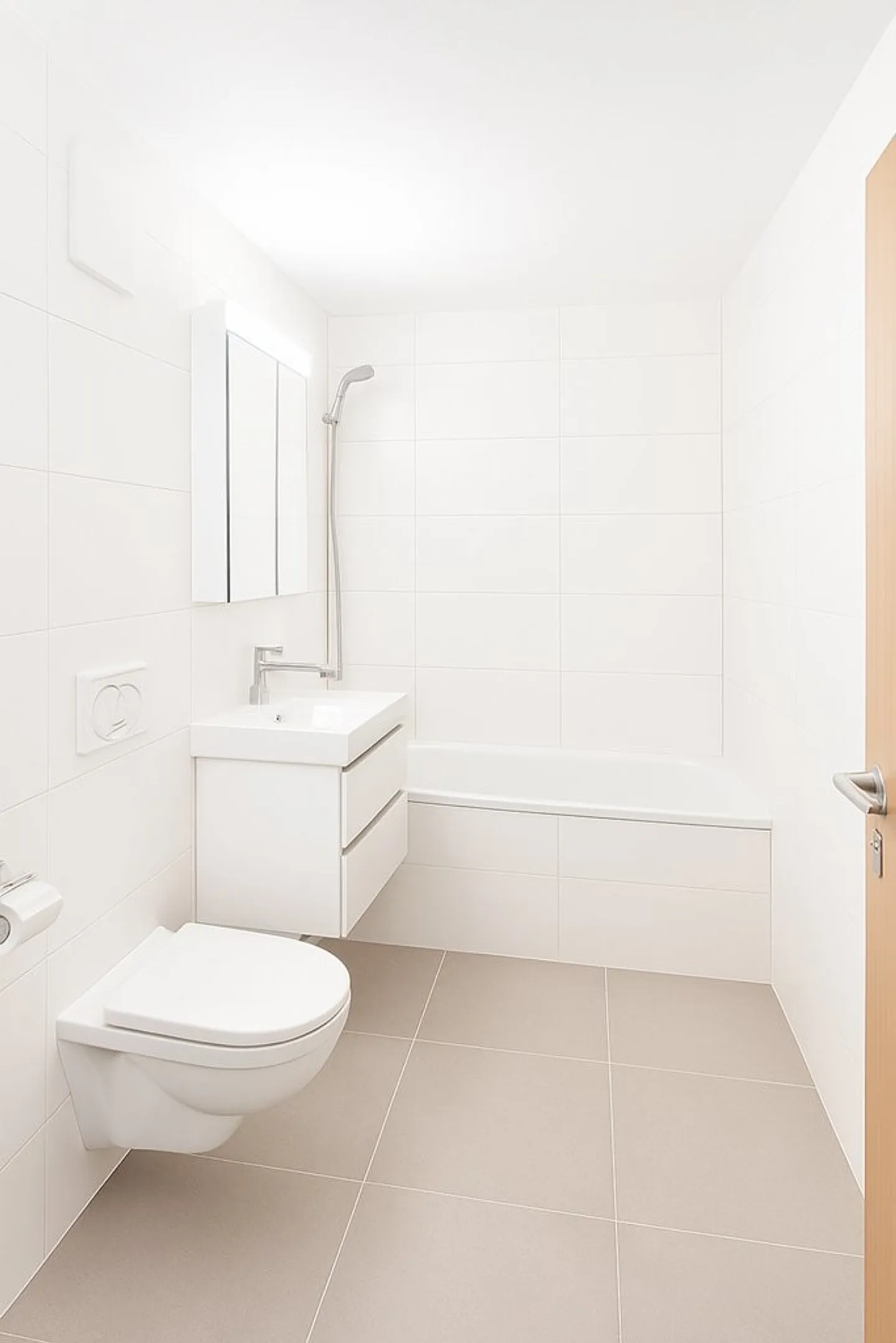 Appartement en duplex rénové dans un emplacement calme près du parc Rosenfeld - Photo 4 sur 9