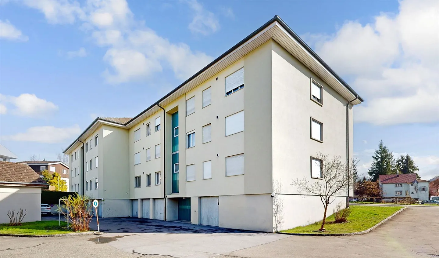 Appartement proche du centre avec balcon - Photo 1 sur 6