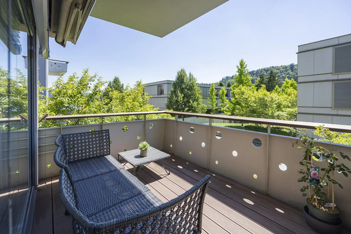 Moderne 5.5 Zimmer-Wohnung - Foto 12 von 13